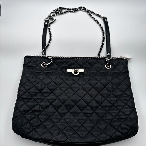 DKNY Bag Leather Quilted Black with Gold Hardware and Gold Chain Shoulder Straps - Picture 2 of 16